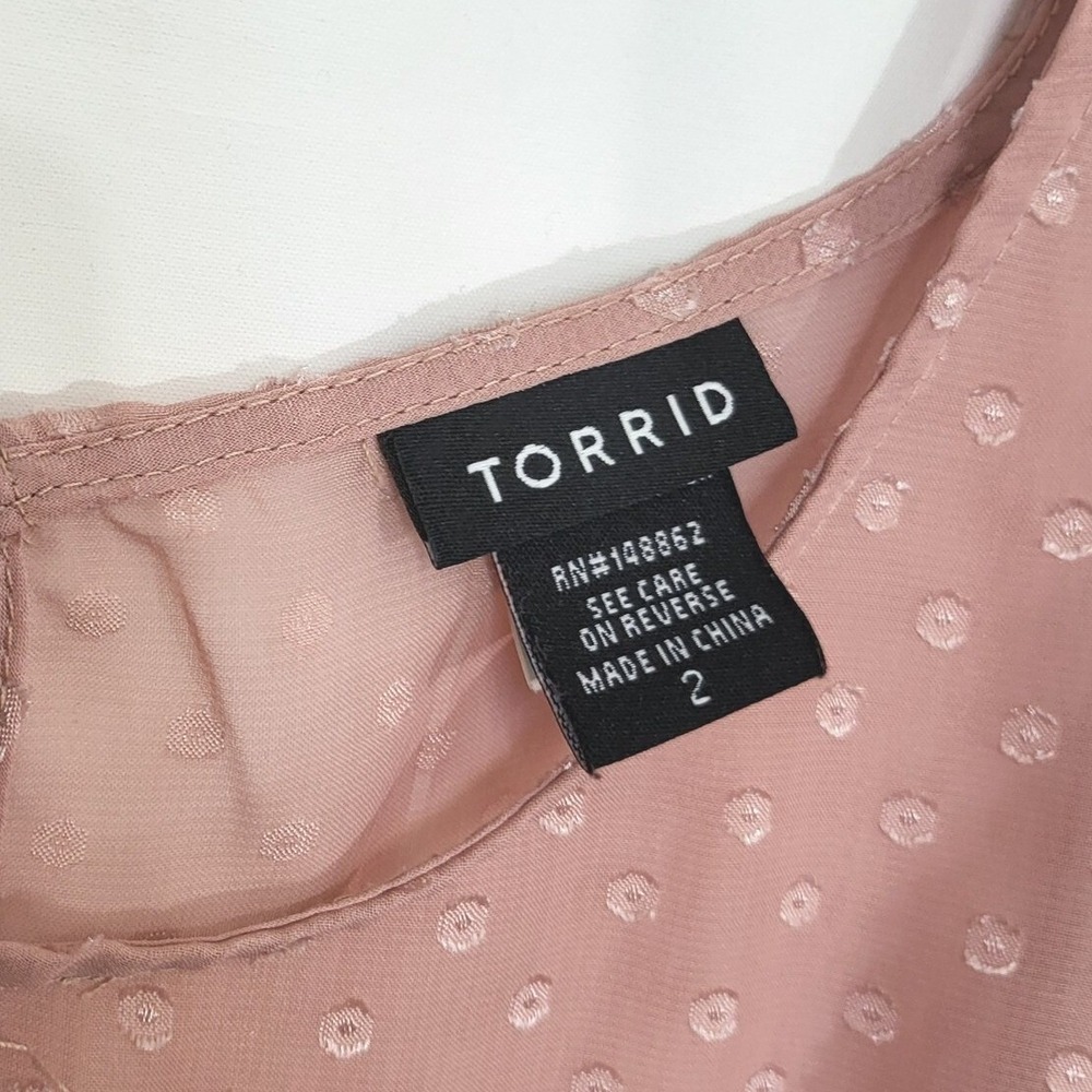 Torrid Women Blush Pink Chiffon Swiss Dot Ruffle Dolman Cap Sleeve Blouse 18-20 - Picture 2 of 6